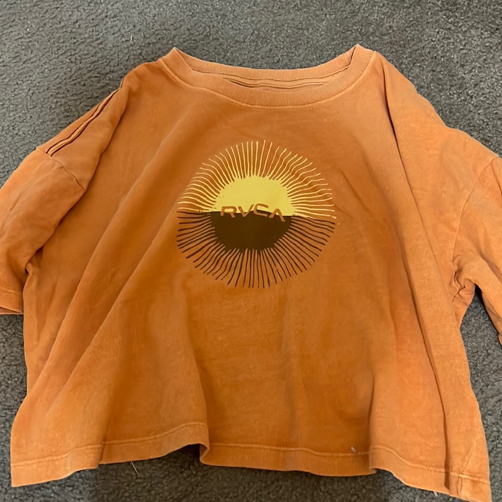Buckle crop top